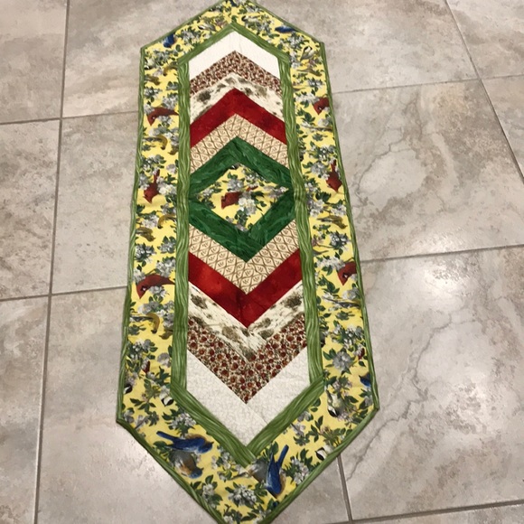 New Quilted Dinning Table runner - Picture 2 of 6